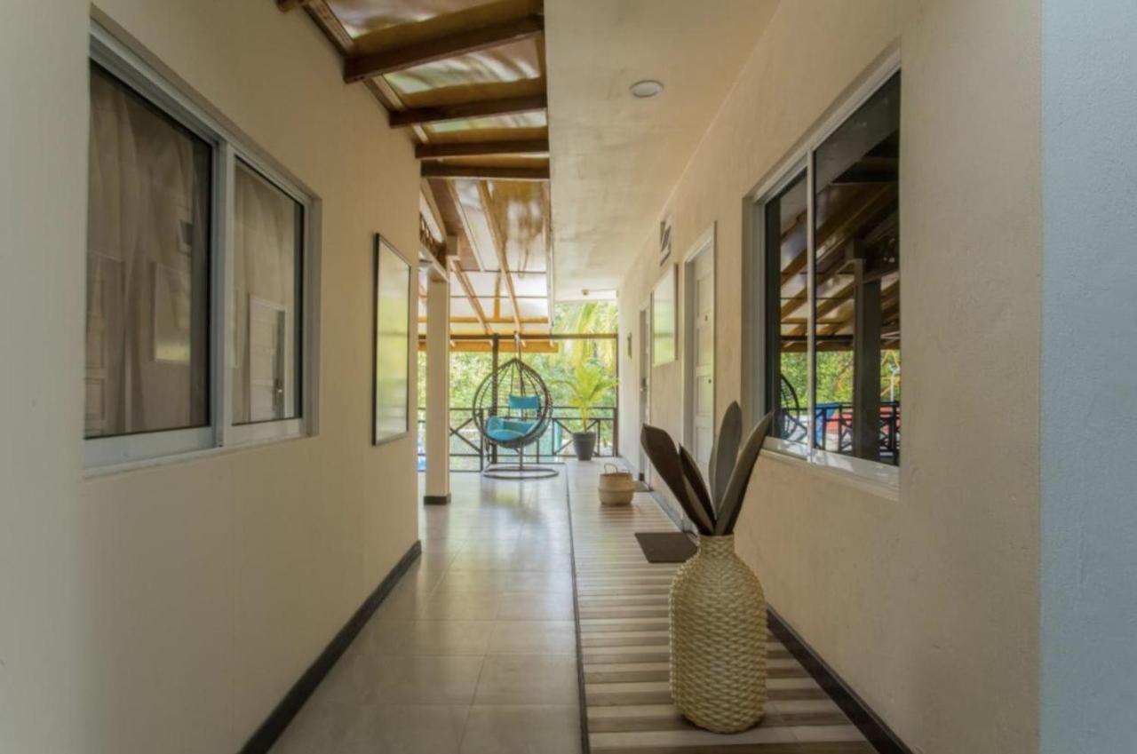 Hotel Surf Yoga Camp Thulusdhoo Exterior foto