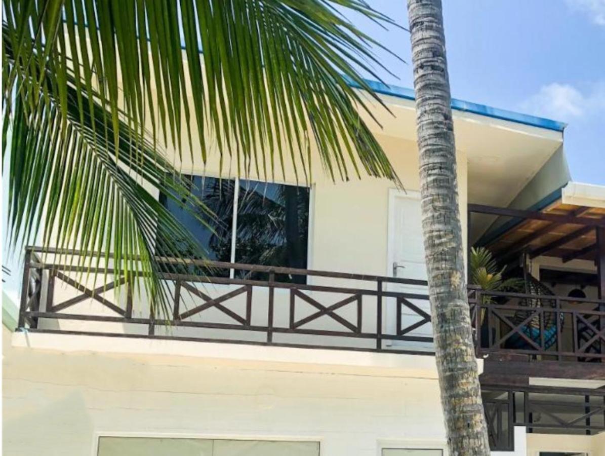 Hotel Surf Yoga Camp Thulusdhoo Exterior foto