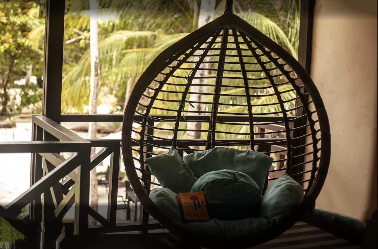 Hotel Surf Yoga Camp Thulusdhoo Exterior foto