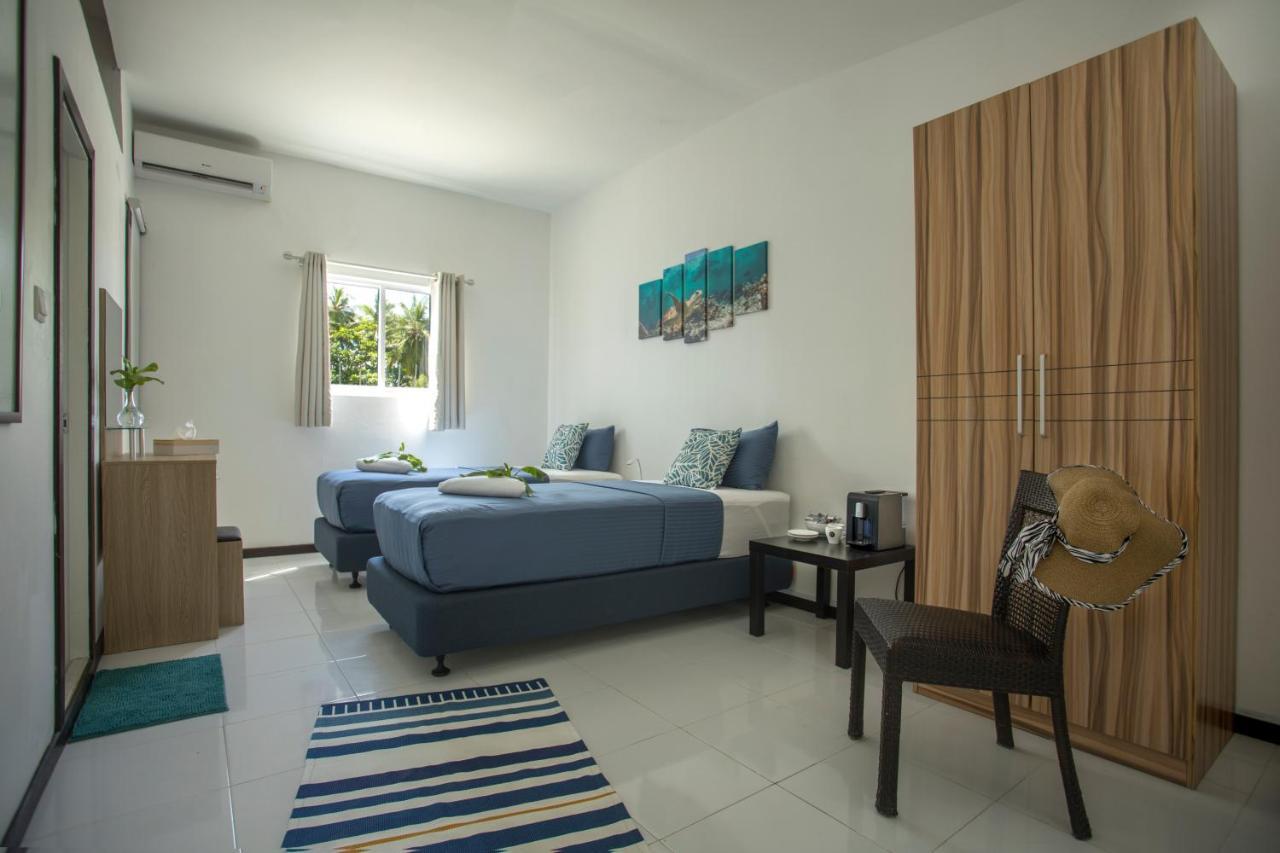 Hotel Surf Yoga Camp Thulusdhoo Exterior foto
